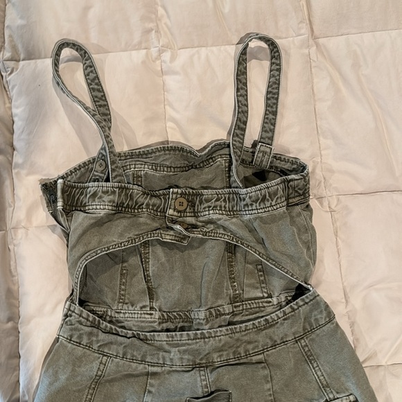 Utility Jumpsuit in Olive - Picture 6 of 7